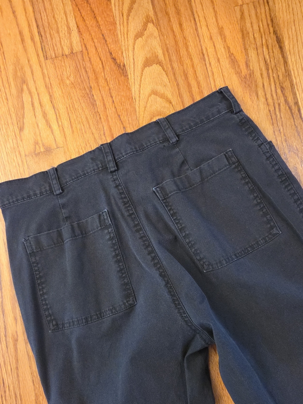Vtg Gloria Vanderbilt Black Capris Pants Size: 10P - Picture 9 of 16